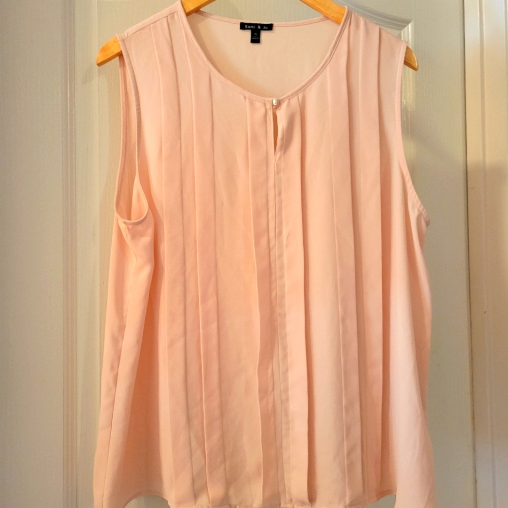 Sami & Jo sleeveless blouse
